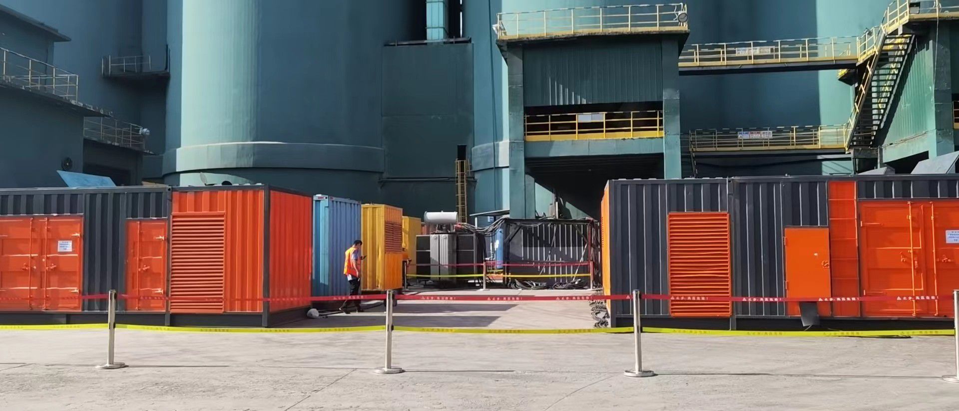 10000KW并網施工現場2