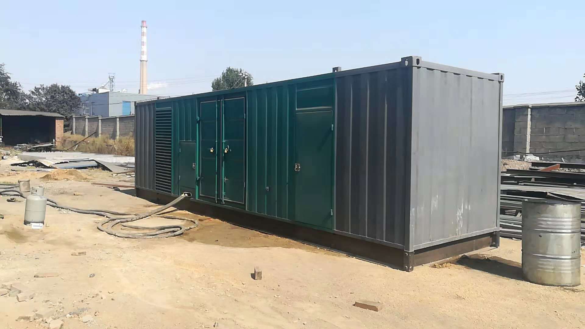 800KW發電機組施工現場